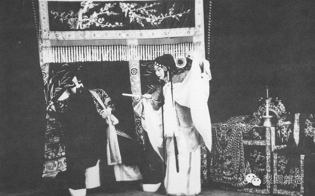 掬一捧雪,一捧雪