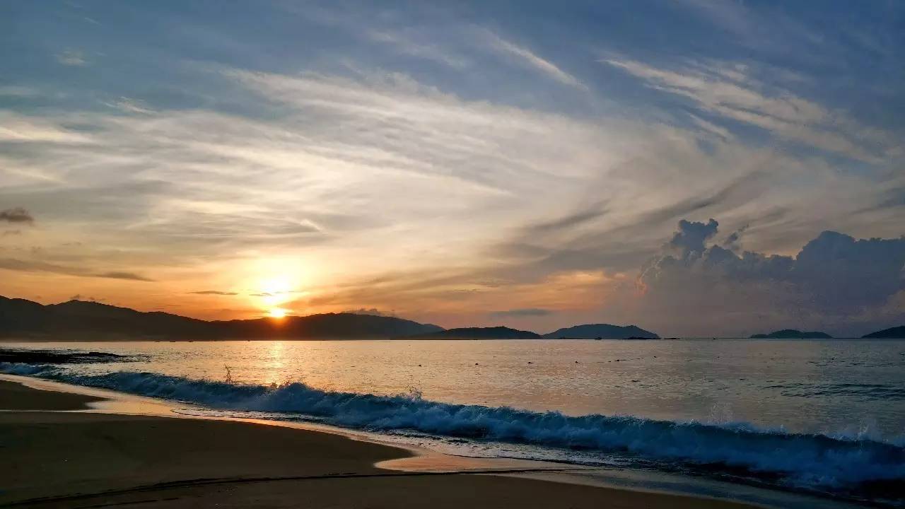 三亚瑞吉酒店攻略,三亚瑞吉酒店夜间风景