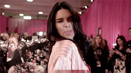 U天使热议丨祛痘成功堪比换脸？不信你问问她