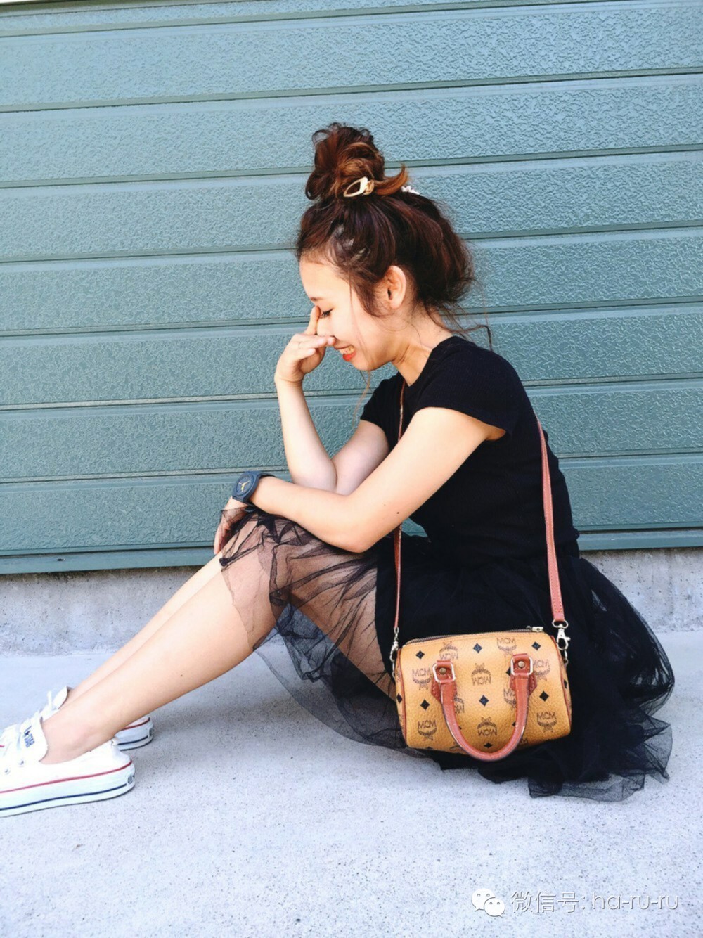 mcm的包包应该怎么搭配,mcm包包穿搭