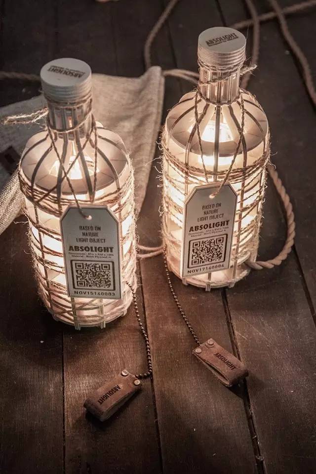 伏特加带灯光,绝对伏特加夜装限量版星夜紫