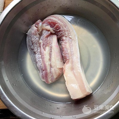 红烧肉的做法大厨教程视频,红烧肉的做法小视频