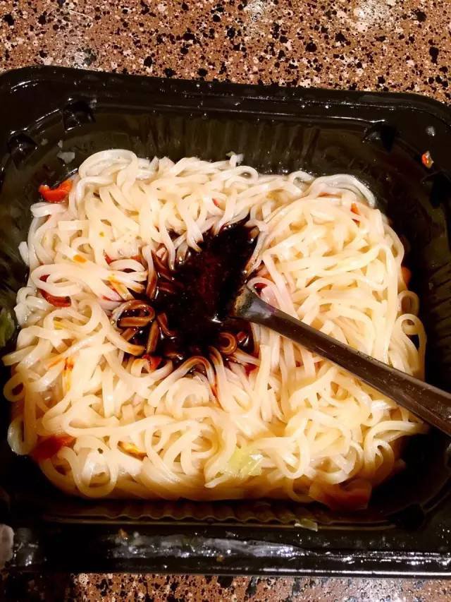 饿了可以吃的速食有哪些,半夜饿了可以吃的速食