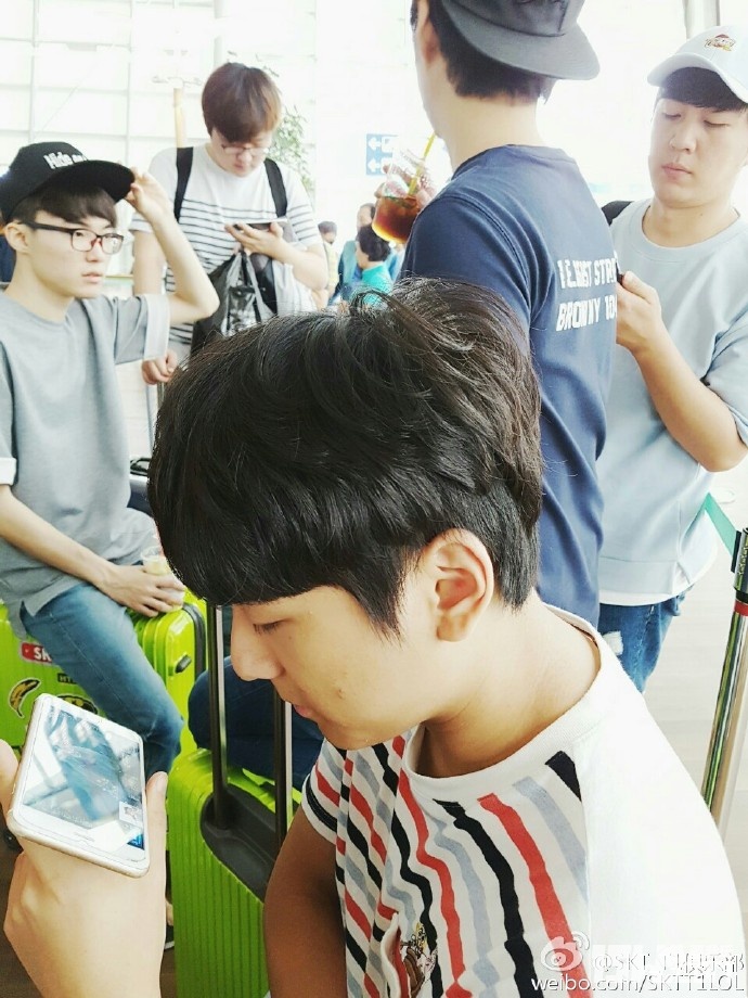 skt出征照视频,skt回归