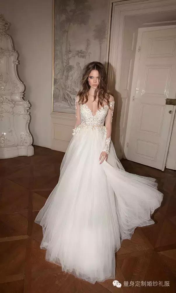 适合宽肩的婚纱,23款一字肩婚纱