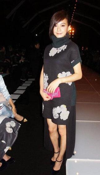 陈意涵惊艳时装周,陈意涵未ps照