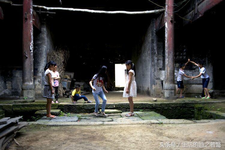 我的家乡崇阳市,家乡美我的故乡原唱