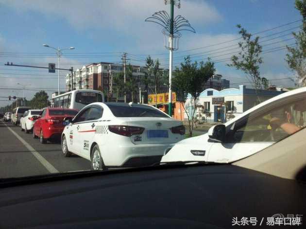 起亚k21.6自动挡高速真实感受,起亚k2用车讲解