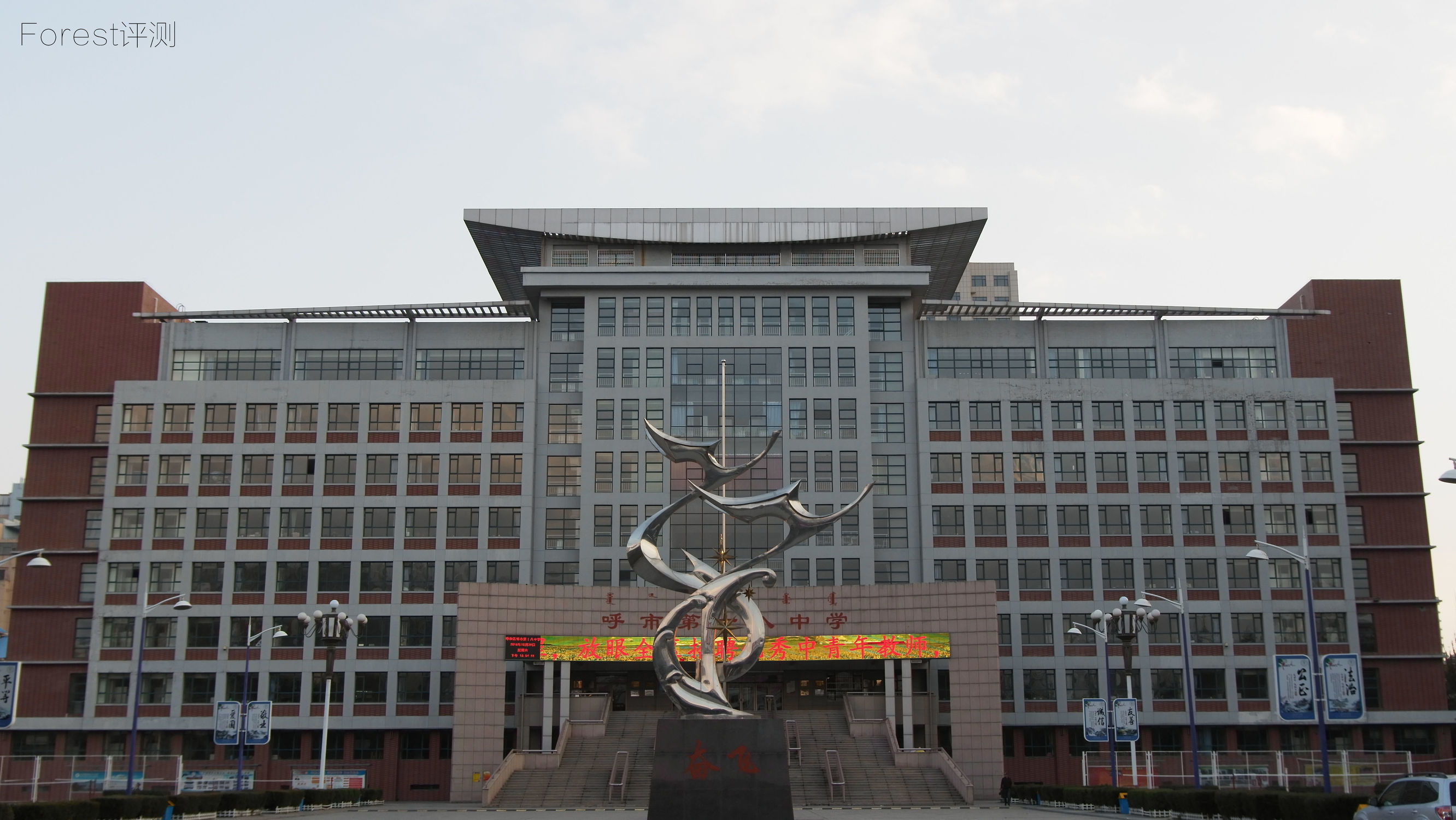 4k运动相机和小蚁微单哪个好,小蚁微单12-40镜头一般是拍什么