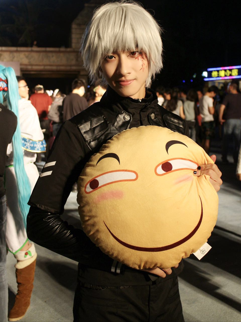 大触！欢乐谷万圣节遇上异次元动漫祭，次元壁还能存在吗？