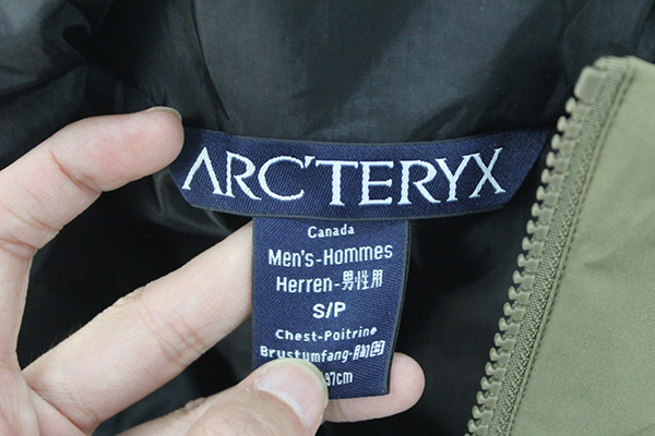 始祖鸟squamishhoody评测,始祖鸟棉服真假鉴别办法