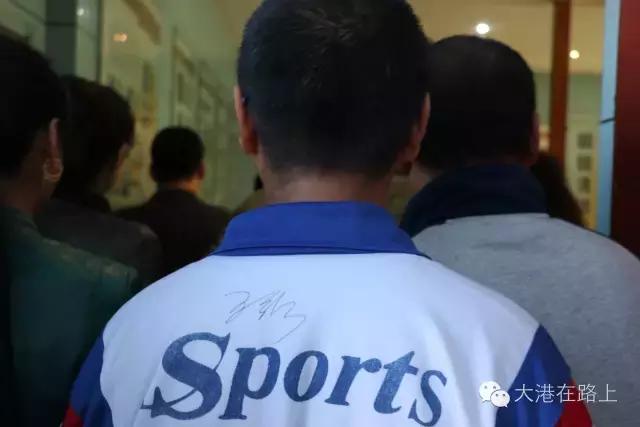 奥运会竞走冠军王镇回绥化五中都干了什么？