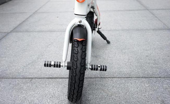 乐行天下p1跟p2有什么区别么,乐行天下p1s有电不走