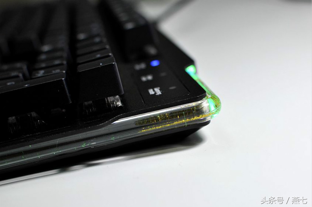 达尔优ek815键盘评测,达尔优ek815机械键盘测评