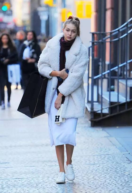 泰迪熊外套穿搭,超好看泰迪熊外套