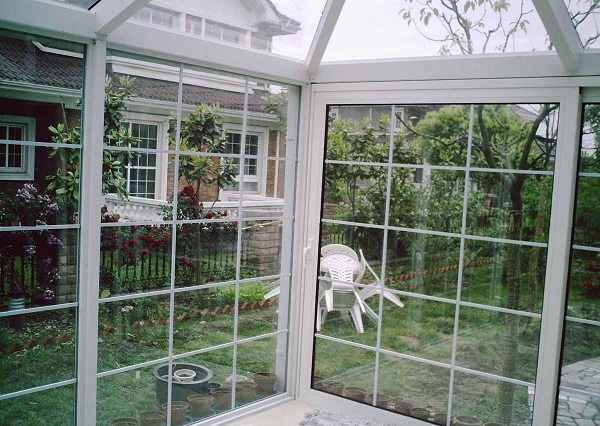 不锈钢玻璃门窗效果图,不锈钢门窗效果图大全视频