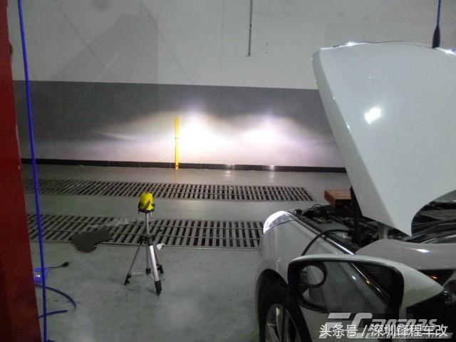 索纳塔8代改海拉3,11款索纳塔八改装海拉大灯