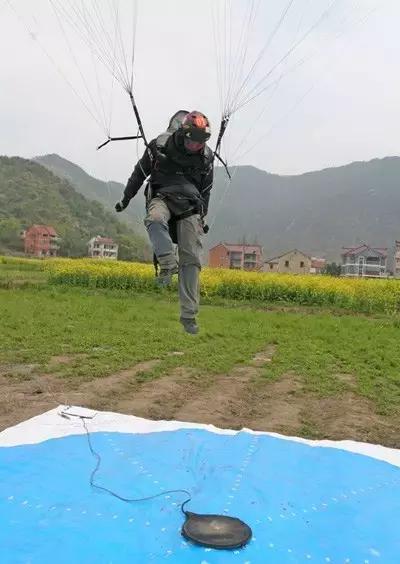 世界顶级鸟人们“这两天都在富阳常安！想当“鸟人”你也可以！