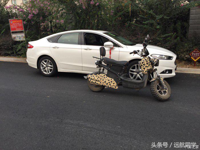 90后大学毕业生艰苦创业，喜提蒙迪欧1.5T时尚型