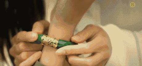 全智贤一字眉图片,全智贤的长直发看起来那么漂亮