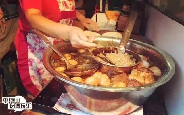 平顶山老潼关肉夹馍,平顶山十大必吃老店