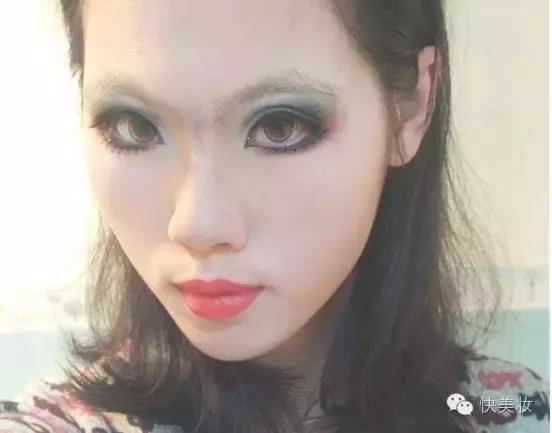 适合有黑眼圈新手的眼影盘,新手入门大地色眼影盘