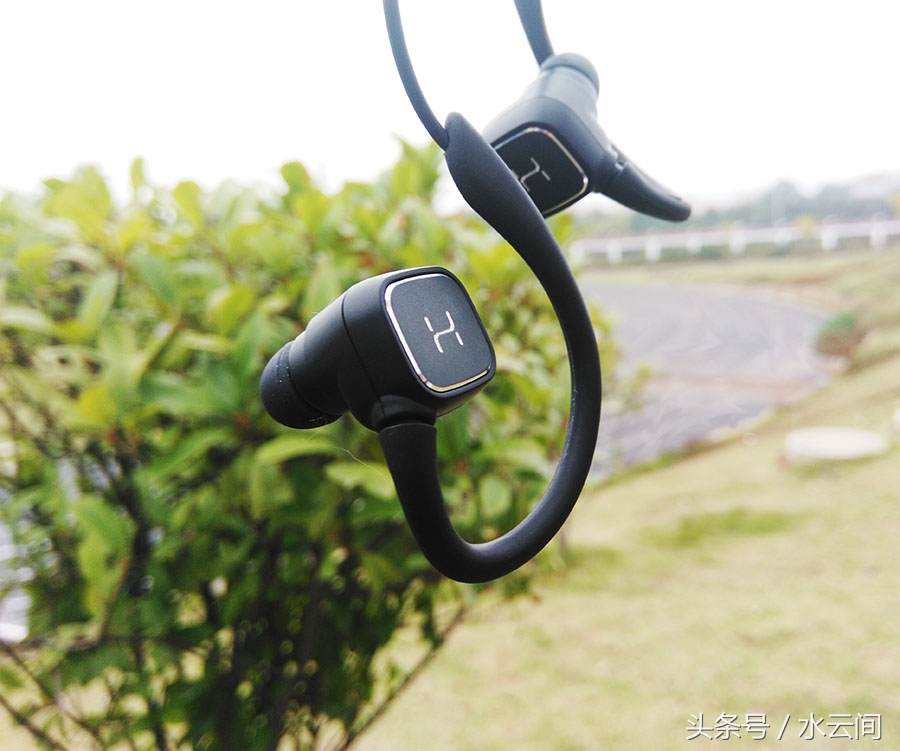 苹果7支持最新的耳机吗,iphone7都是用蓝牙耳机吗