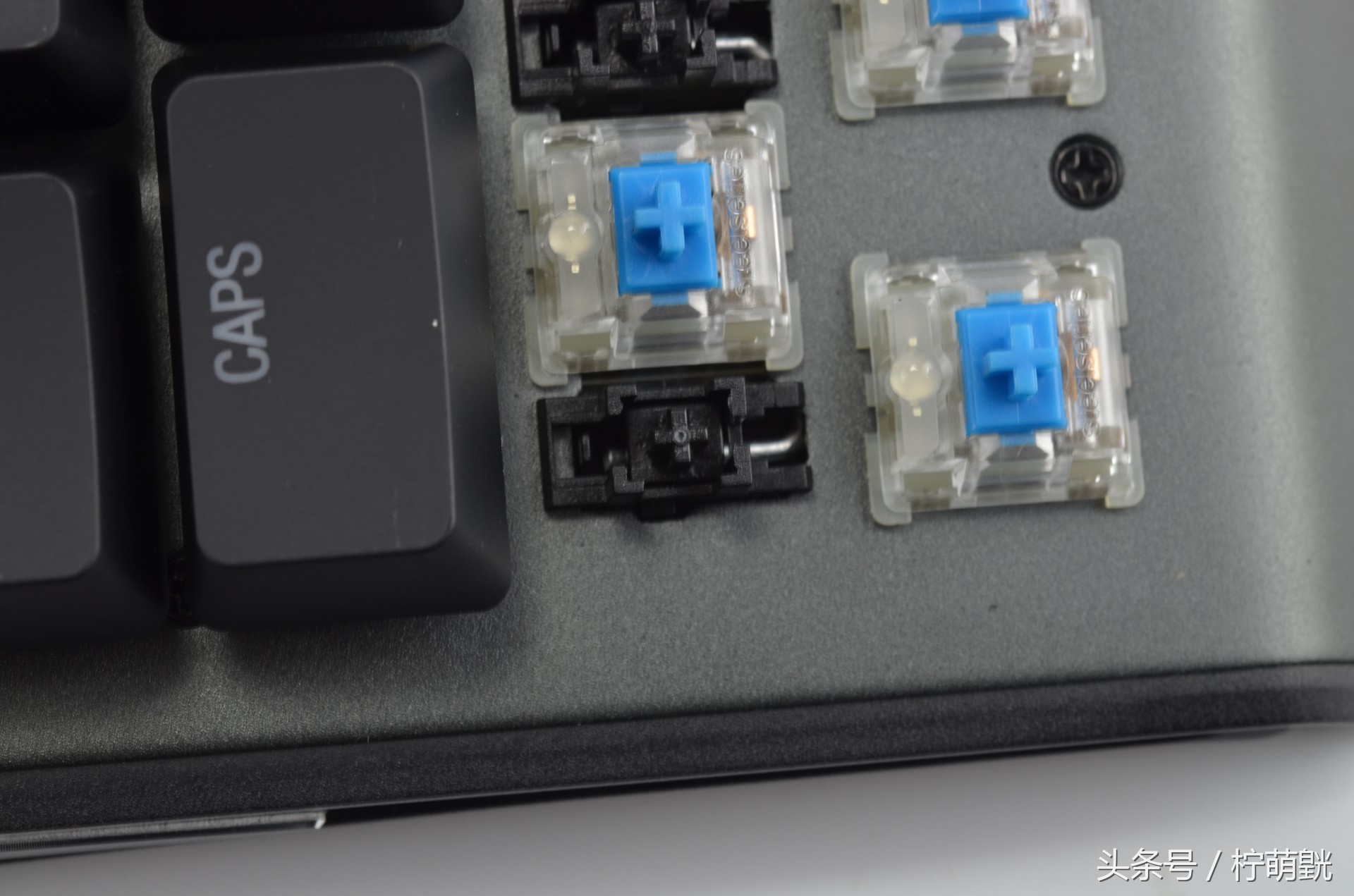 顶级rgb机械键盘,赛睿apexprort机械键盘评测