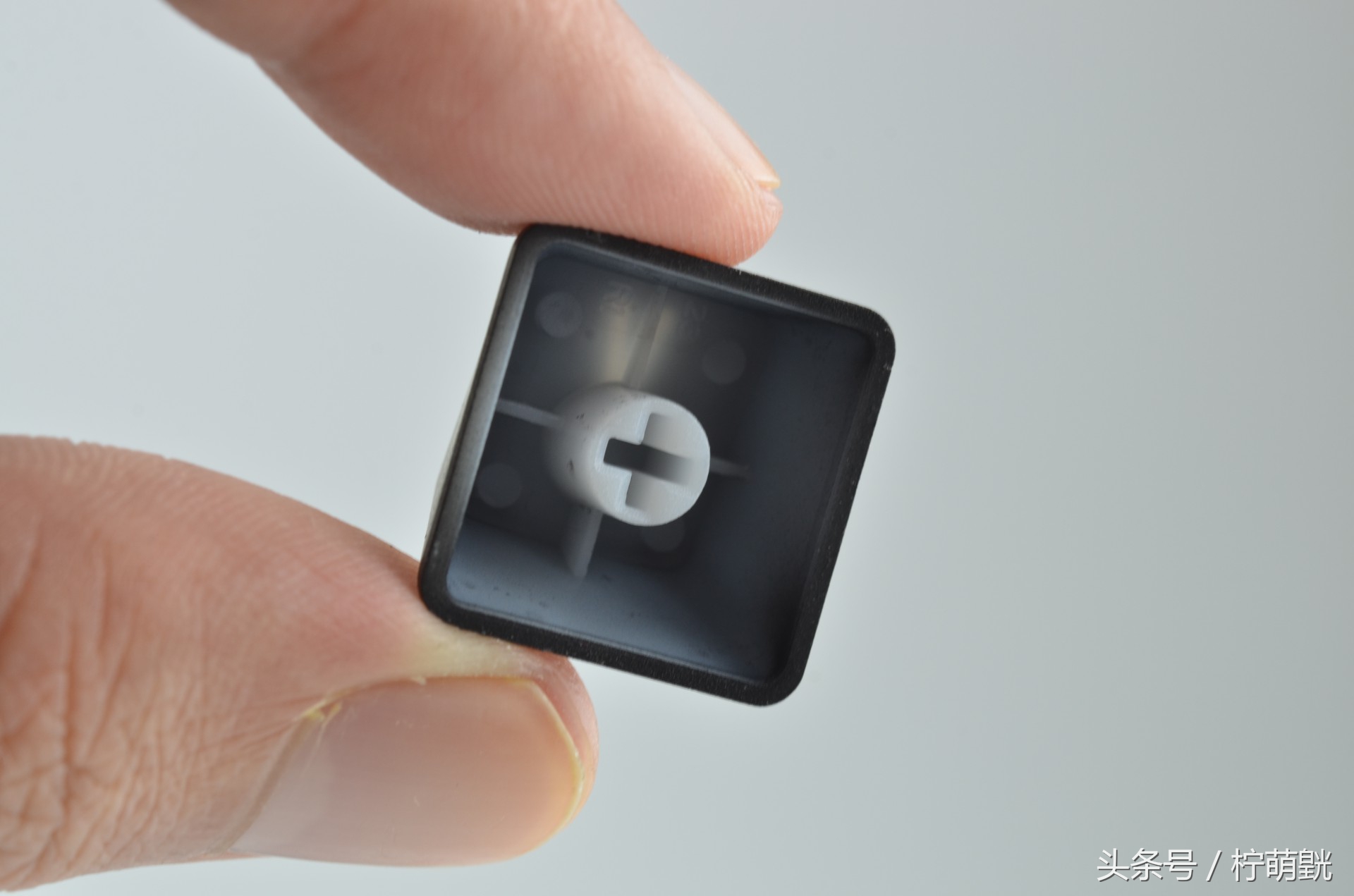 顶级rgb机械键盘,赛睿apexprort机械键盘评测