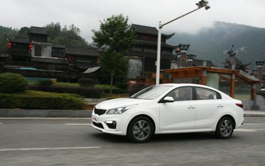 18年的起亚k2试驾视频,东风悦达起亚k2动力怎么样