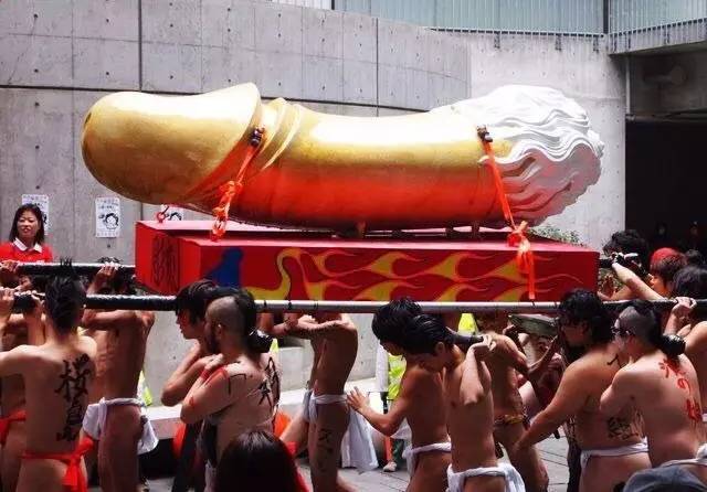 还有什么能比日本武藏野美术大学更疯狂？