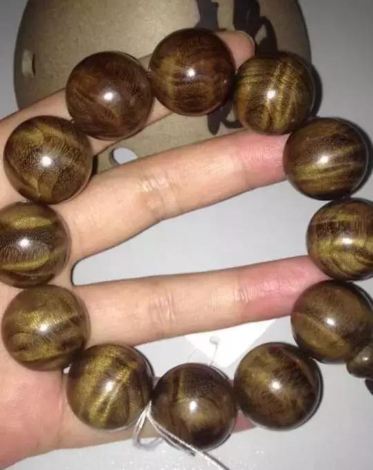 金丝楠木用什么方法保养最好,金丝楠木手串保养方法