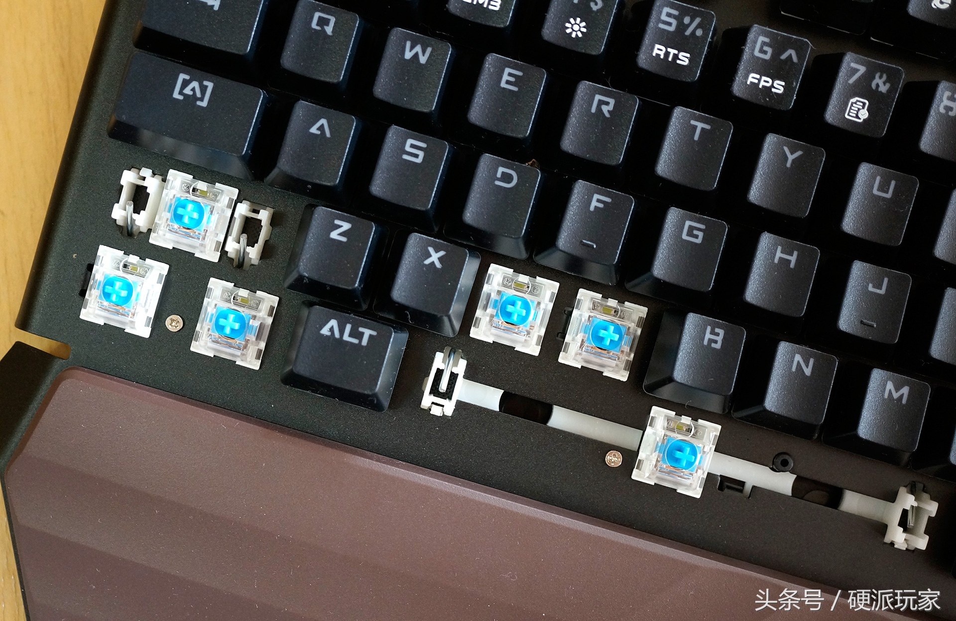 狼派青龙ciy2.0rgb机械键盘,狼派青龙机械键盘