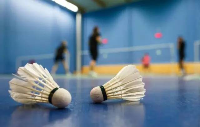 冬季打球的正确热身方式,天气冷打球注意事项