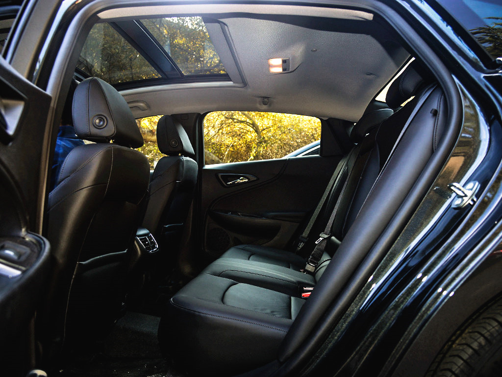 迈锐宝xl2.0t试驾第一视角,国外迈锐宝xl准备上新款了吗