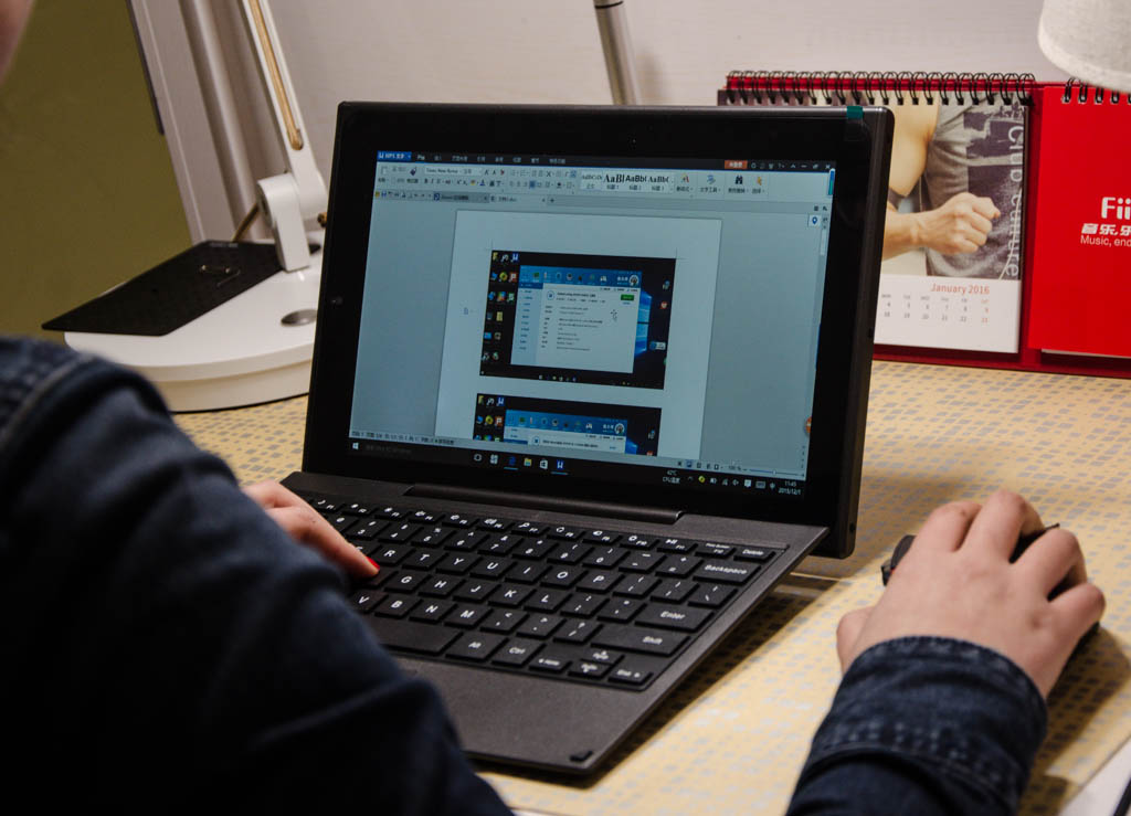 平板电脑win10带键盘,不带键盘的平板