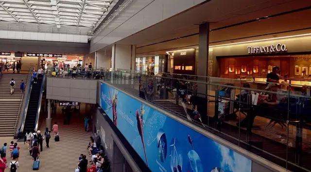 香港机场免税店的商品有哪些,香港机场免税店值得买吗