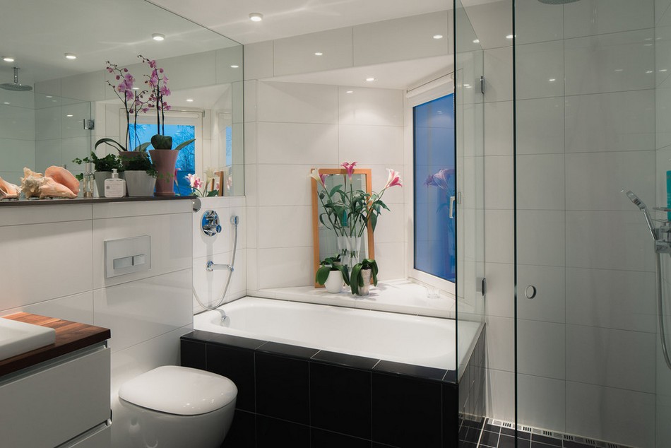 浴缸买大还是买小,浴缸买椭圆还是方的好