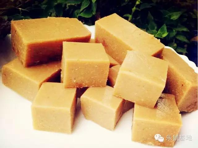 北京的年味渐渐回来了,北漂带回家的年货