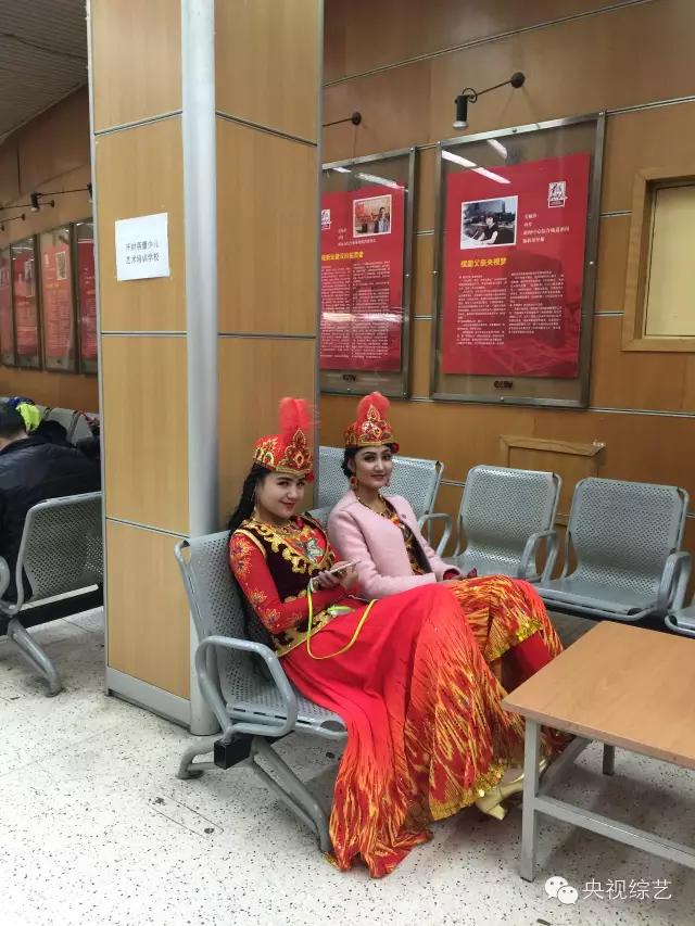 1983央视春晚精彩瞬间,历届春晚惊艳瞬间