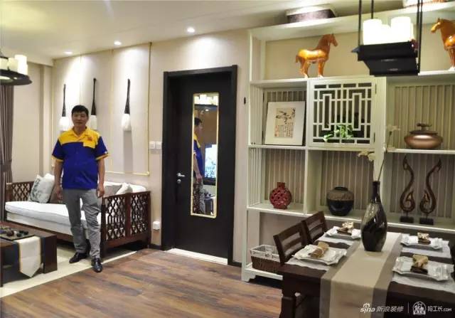 真实有效的餐厅设计,餐厅充分利用空间的餐桌