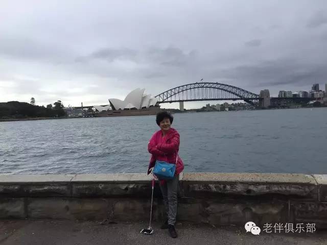 老伴自驾游好不好,6旬夫妻游欧洲