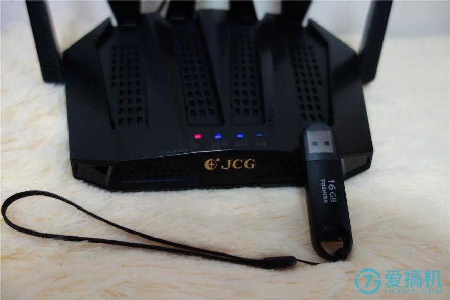 路由器中的坦克王——JCG双频路由器