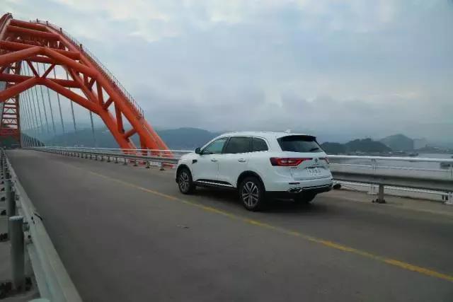 2017款雷诺科雷傲试驾视频,雷诺科雷傲国产与进口