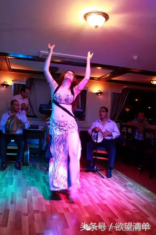 肚皮舞风情万种,风情万种埃及舞娘的肚皮舞