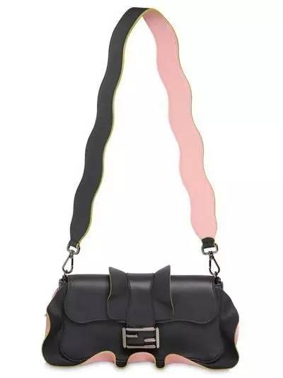 你一定想知道的真实故事,可以看看你每天背的包里有啥吗