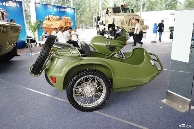 解放军现役嘉陵600边三轮摩托数据,军用嘉陵电喷600边三轮摩托参数