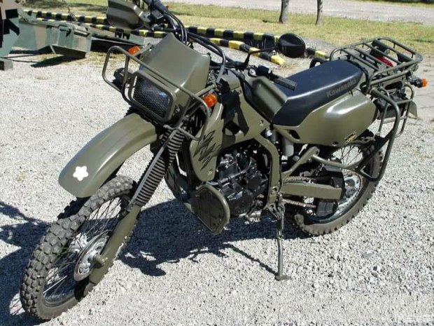 解放军现役嘉陵600边三轮摩托数据,军用嘉陵电喷600边三轮摩托参数