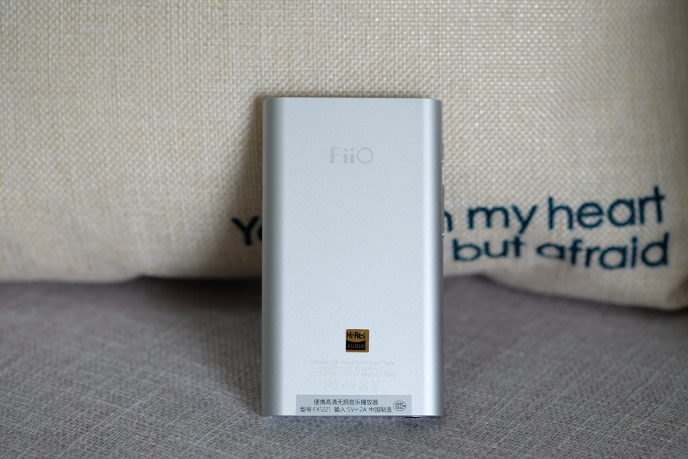 飞傲x1二代拆机,飞傲x1hifi播放器拆机