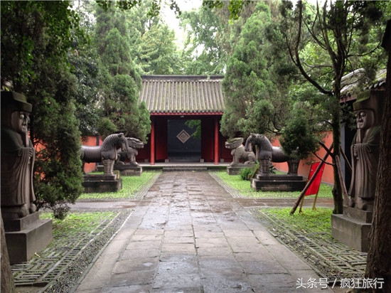 成都武侯祠附近美食攻略,成都武侯祠有什么古迹